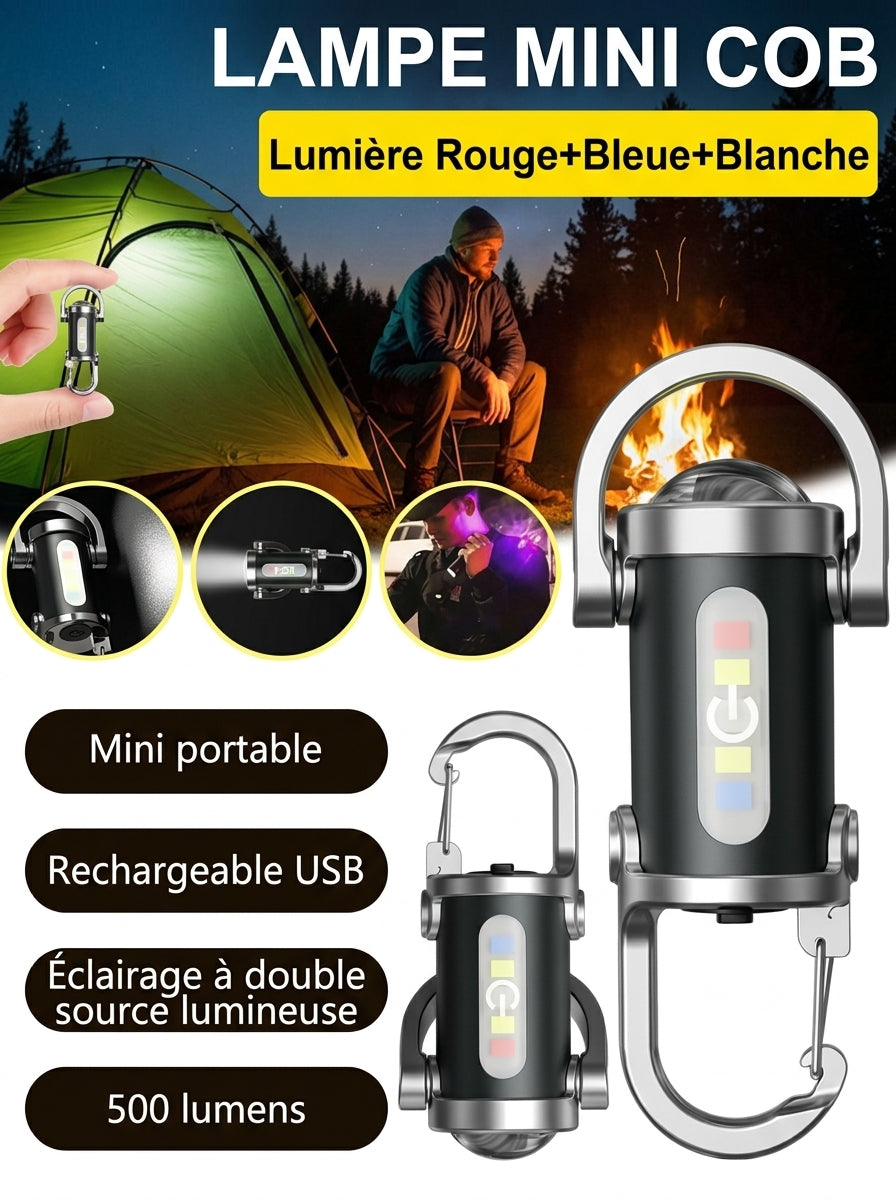 Mini lampe torche utilisee en exterieur, pres d'une tente de camping